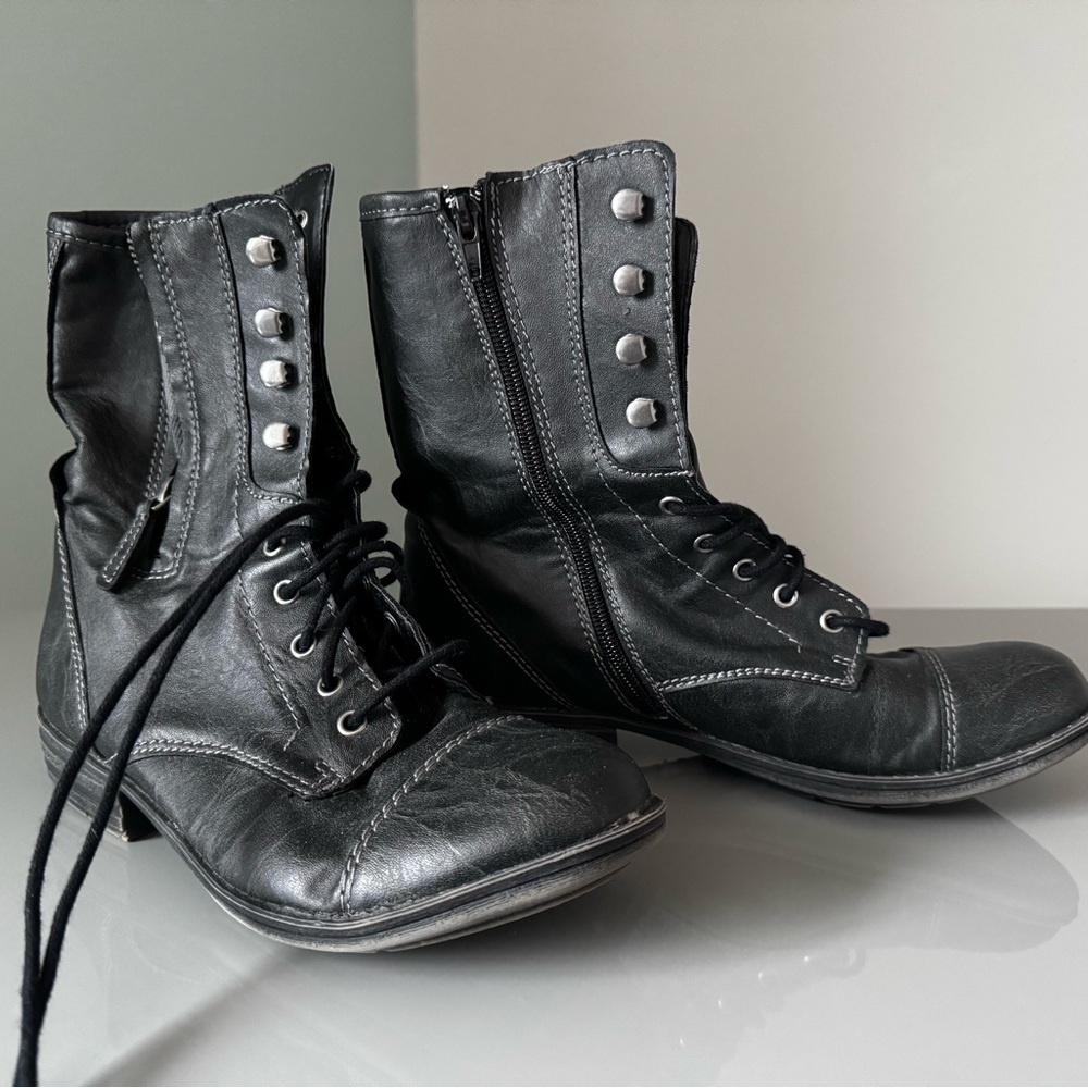 Black Leather Lace-Up Boots